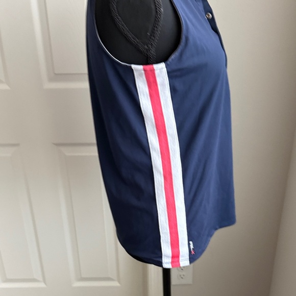Ralph Lauren woman’s Polo golf shirt, Navy Sleeveless - Picture 2 of 4